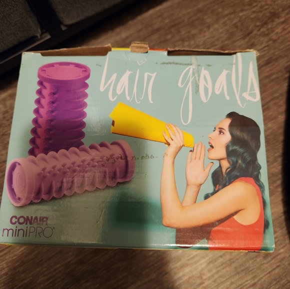 Conair mini pro heat hair rollers - Picture 4 of 6